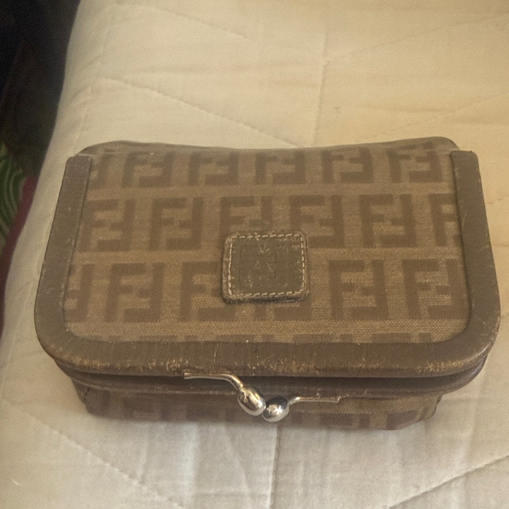 Small Fendi coin or cosmetic bag